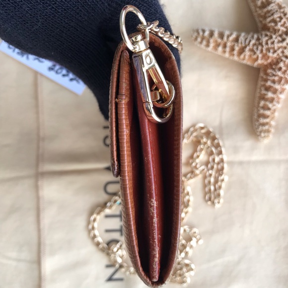 ✨Louis Vuitton Epi leather Preloved Wallet converted to a Wallet on a Chain - Picture 5 of 13